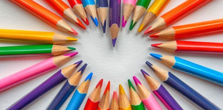 benefícios de colorir